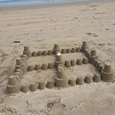 2 Bedroom 4-6 People-coastal Comfort Apartment *